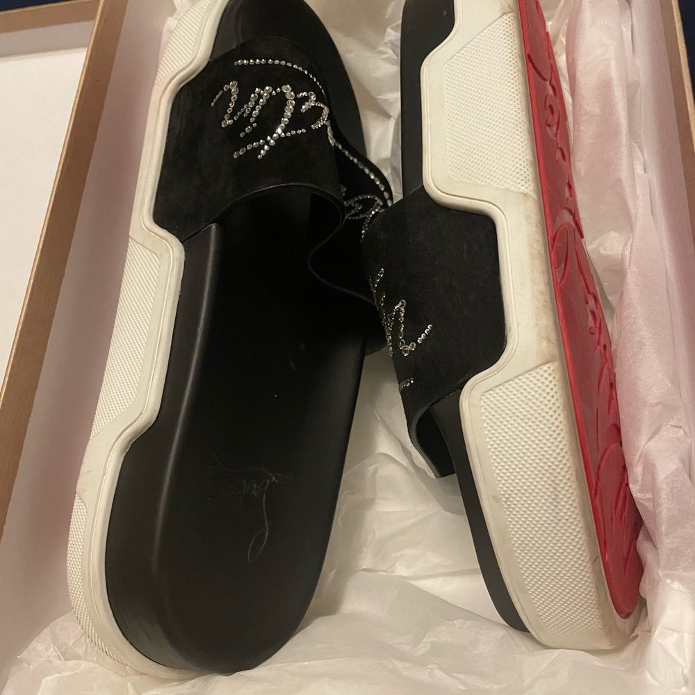 Red bottom size 37.5
